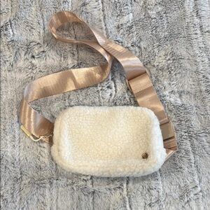 Cream Sherpa belt Bag